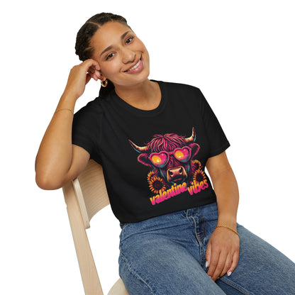 Highland Cow Valentine Vibes T-Shirt